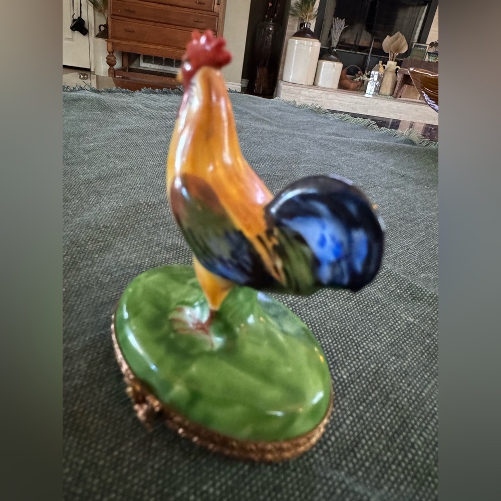 Limoges Hand-Painted Rooster Trinket Box - Picture 5 of 10
